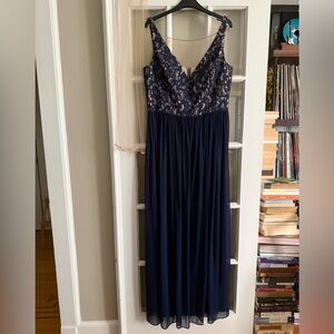 David’s Bridal bridesmaid dress sz 14